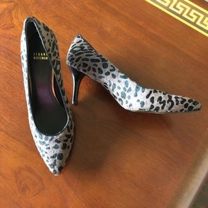 Stuart Weitzman size 8.5 M